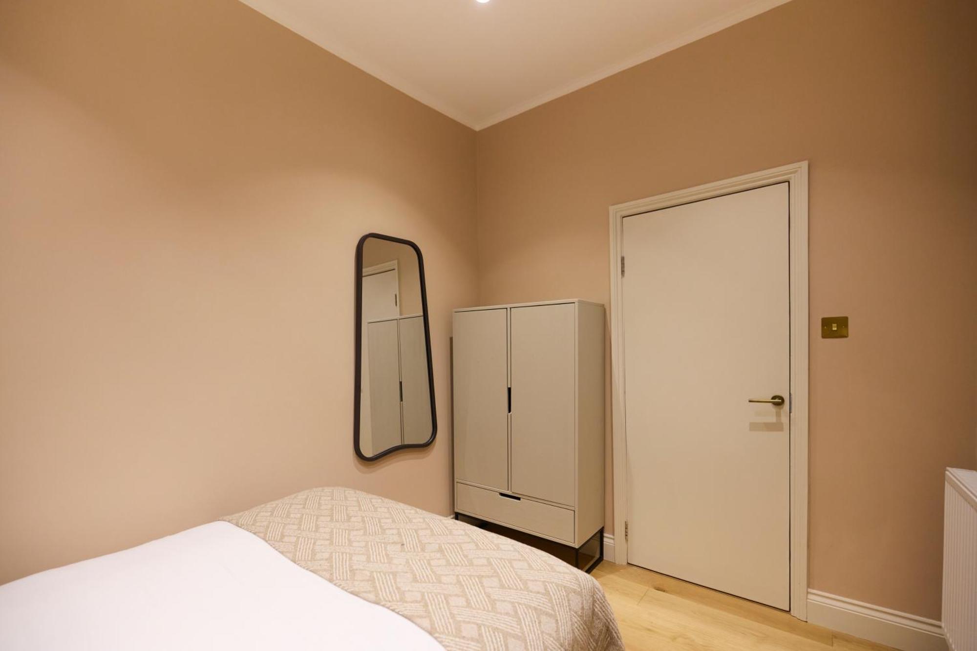 The Bayswater Gardens - Bright 3Bdr Home ロンドン エクステリア 写真